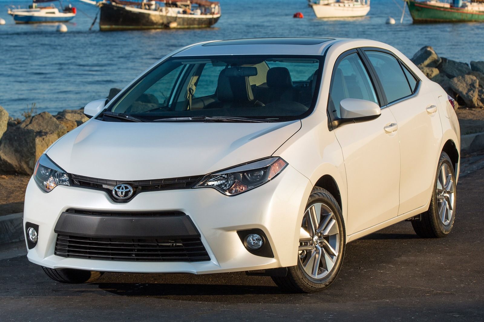Toyota Corolla Le Premium 2015