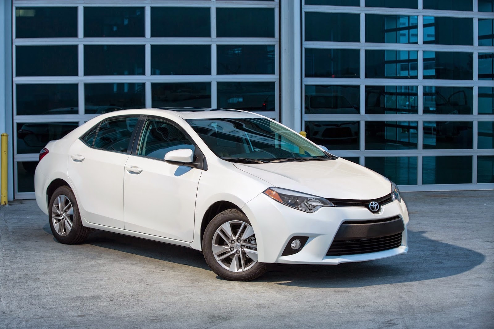 Toyota Corolla Le Premium 2015