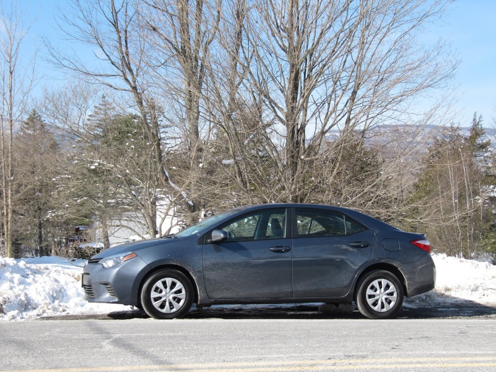 Toyota Corolla Mileage 2014