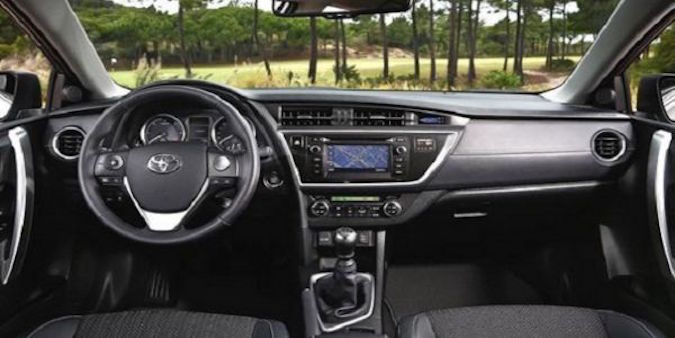 Toyota Corolla S 2015