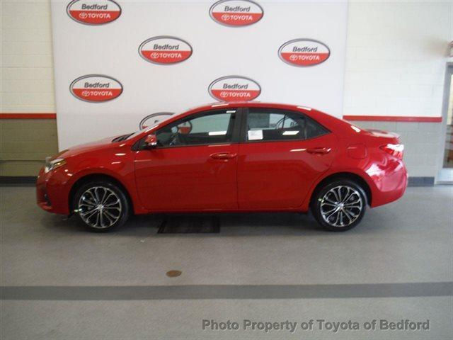 Toyota Corolla S Premium 2015
