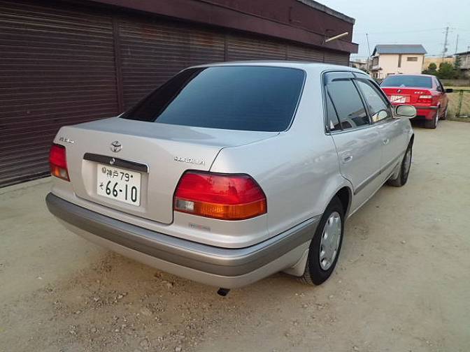 Toyota Corolla Saloon