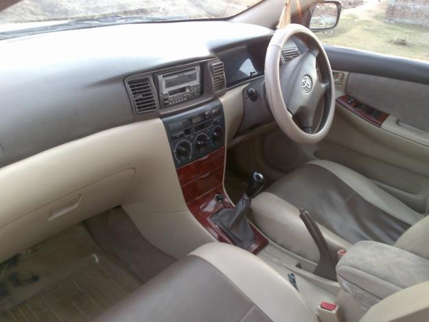 Toyota Corolla Saloon