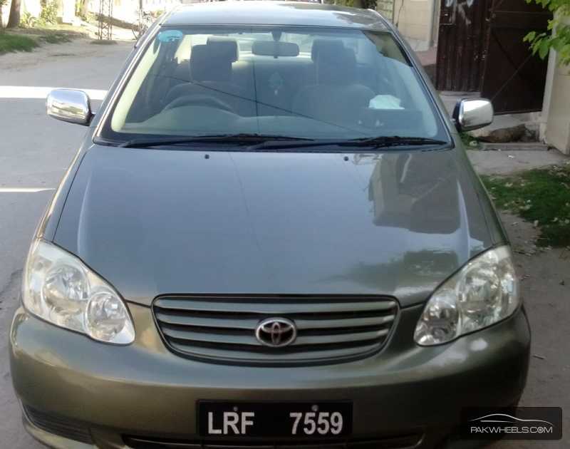 Toyota Corolla Se Saloon