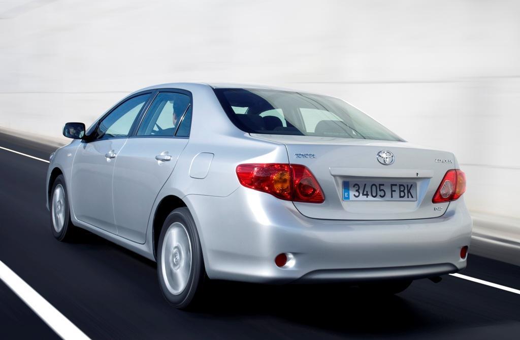 Toyota Corolla Sedan