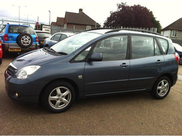 Toyota Corolla Verso 1.8 Vvt-I