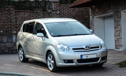Toyota Corolla Verso 2.2 D-4d