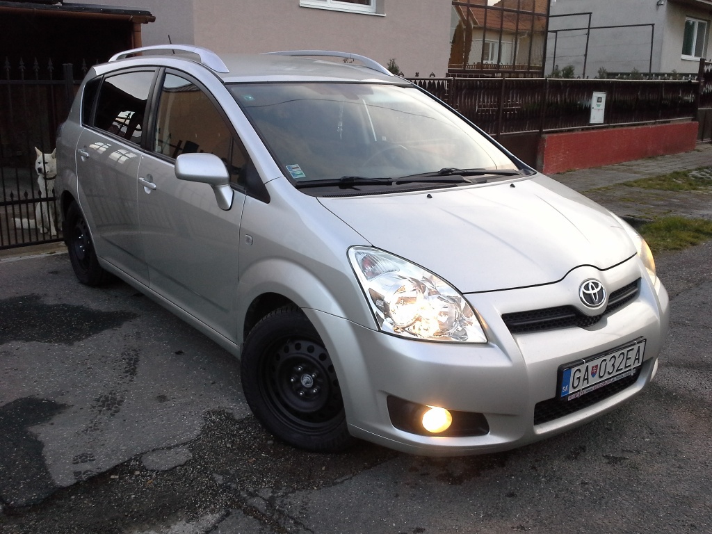 Toyota Corolla Verso 2.2 D