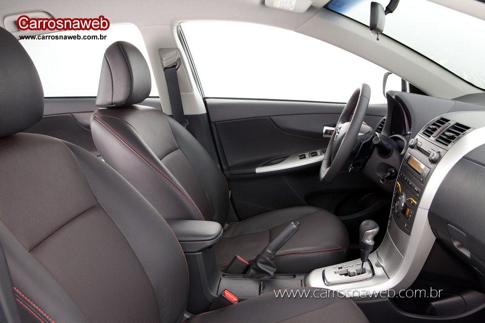 Toyota Corolla Xrs 2013