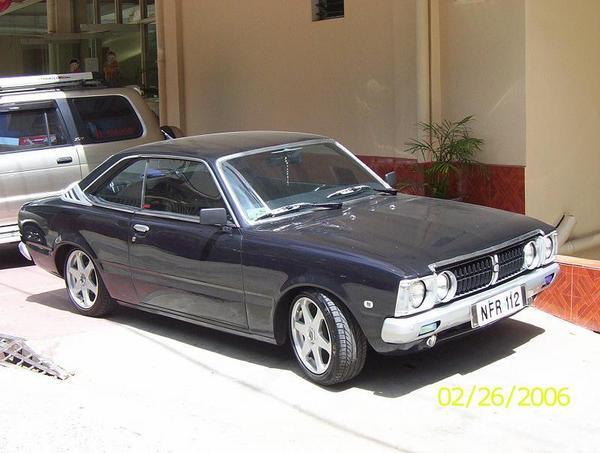 Toyota Corona 1975