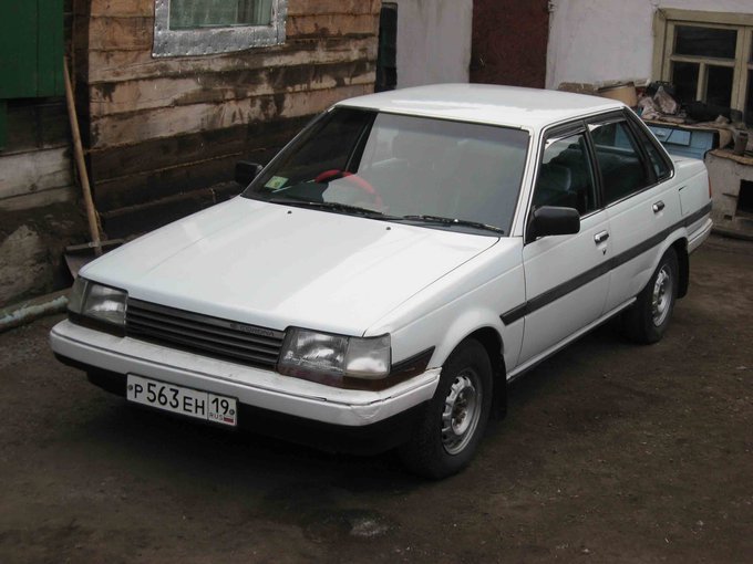 Toyota Corona 1983