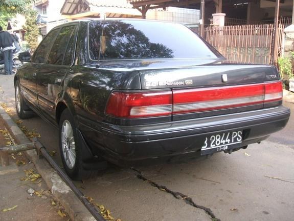 Toyota Corona 1990