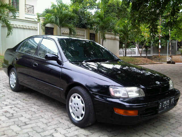Toyota Corona 1996