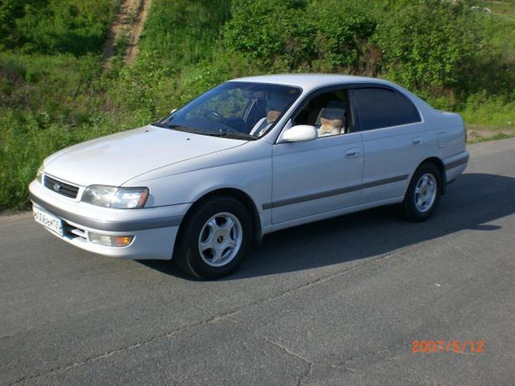Toyota Corona 1996