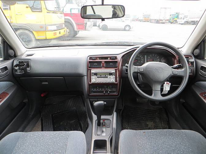 Toyota Corona 1996
