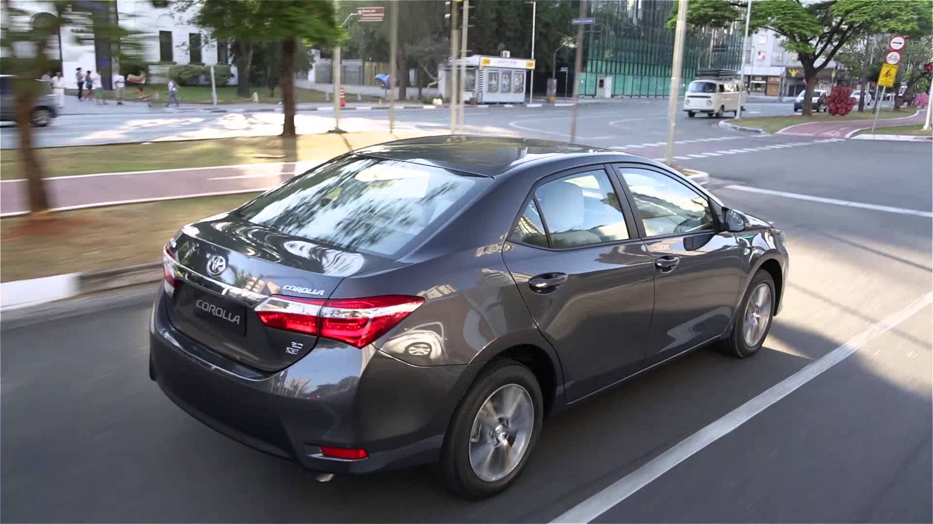 Toyota Corona 2015