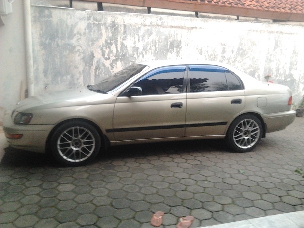 Toyota Corona Absolute