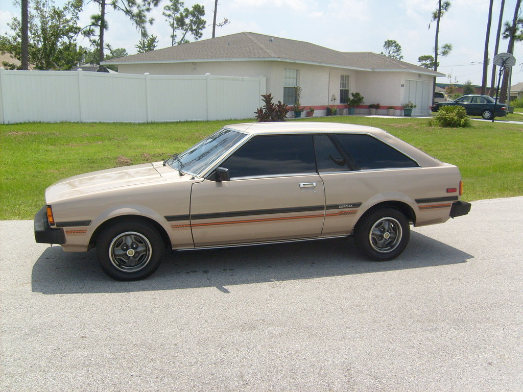 Toyota Corona Hatchback