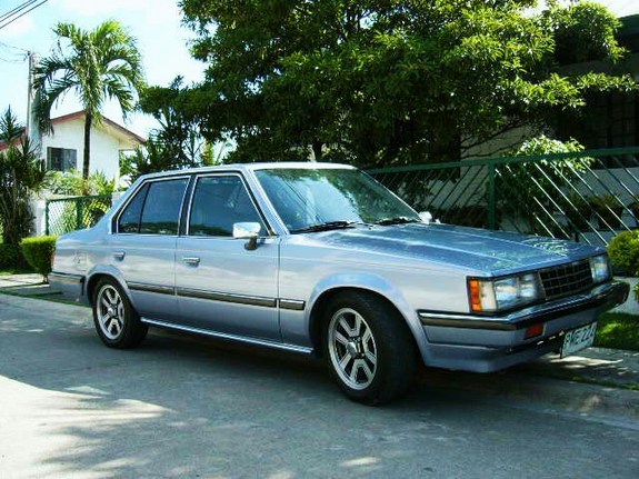 Toyota Corona Silver Edition