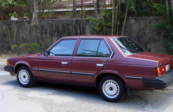 Toyota Corona Silver Edition