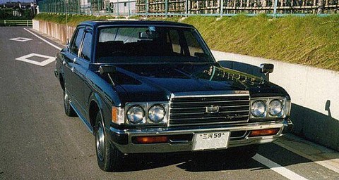 Toyota Crown 1975