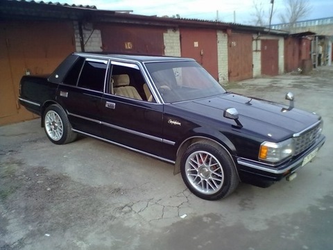 Toyota Crown 1985