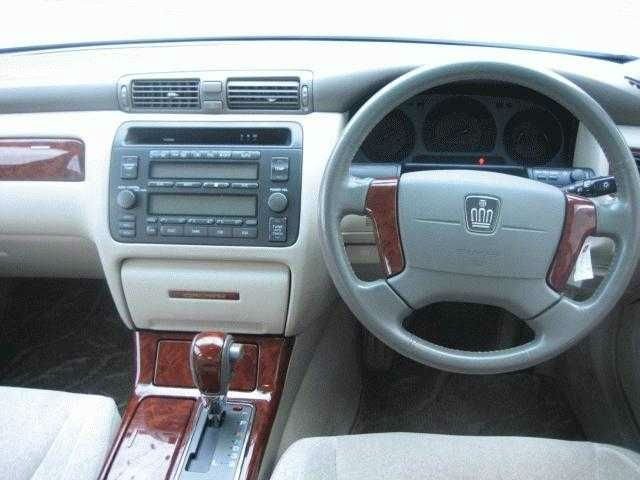 Toyota Crown 1998