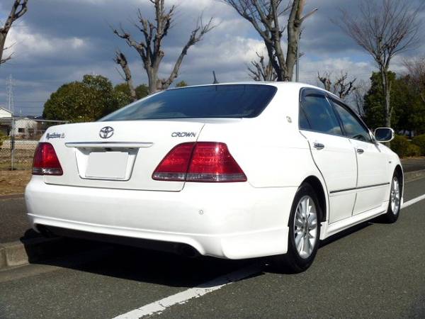 Toyota Crown 2004