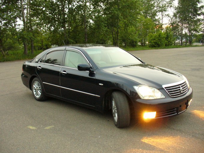 Toyota Crown 2004