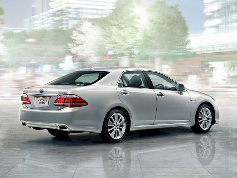 Toyota Crown 2010