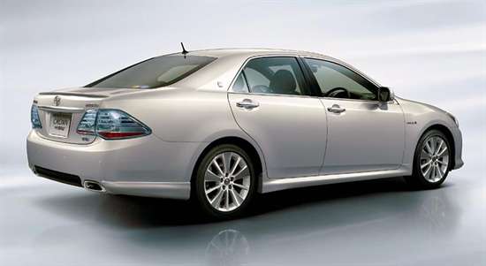 Toyota Crown 2011