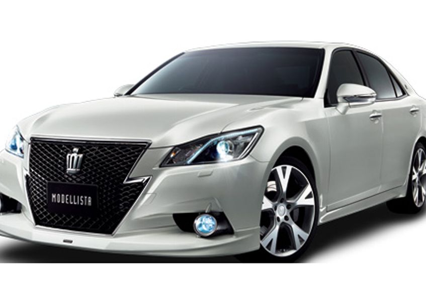 Toyota Crown 2014