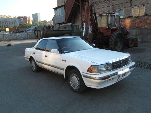 Toyota Crown 3.0