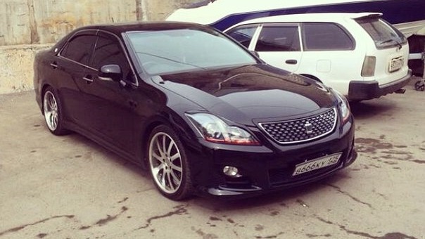 Toyota Crown Athlete 2009