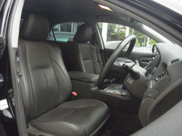 Toyota Crown Athlete 2009