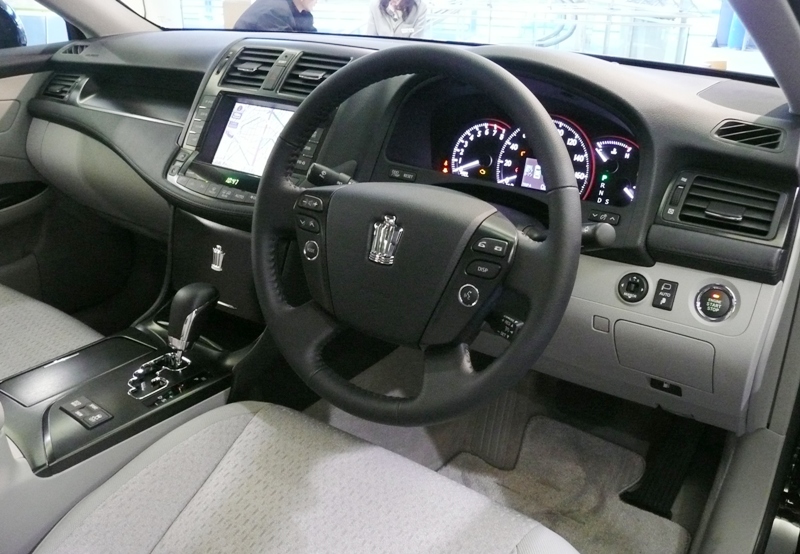 Toyota Crown Athlete 2009