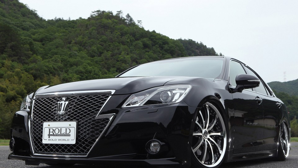 Toyota Crown Athlete 2014