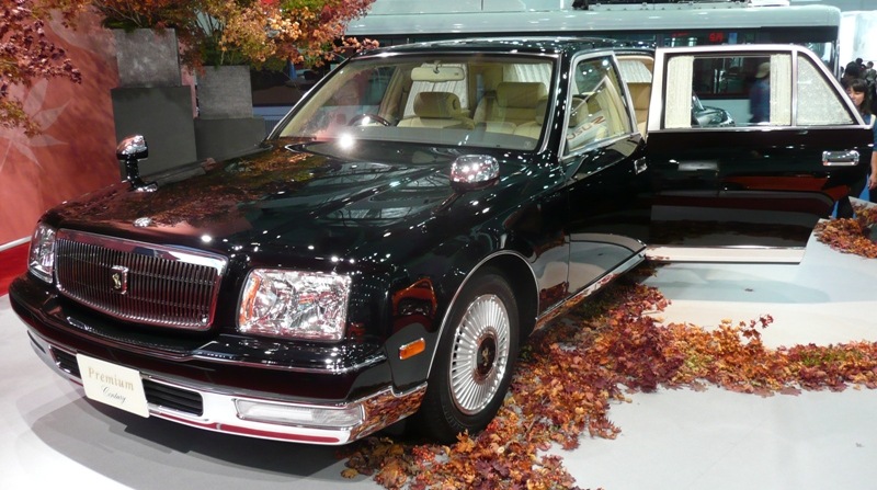 Toyota Crown Century