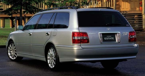 Toyota Crown Estate