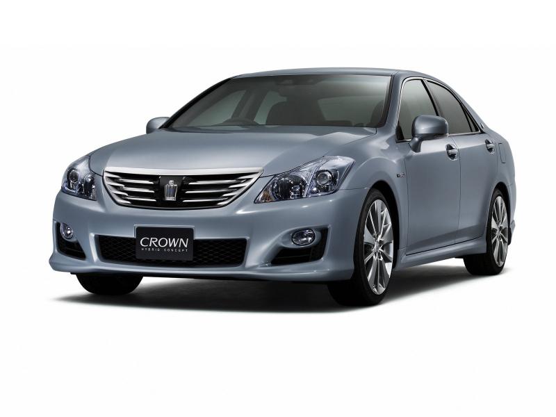 Toyota Crown Hybrid