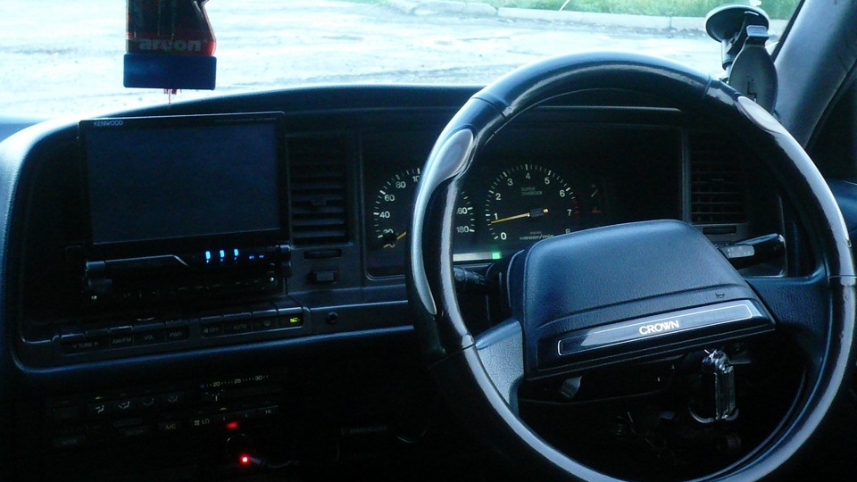Toyota Crown Ls130