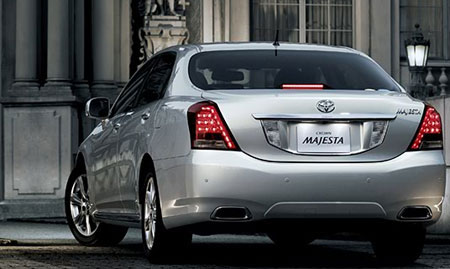 Toyota Crown Majesta 2008