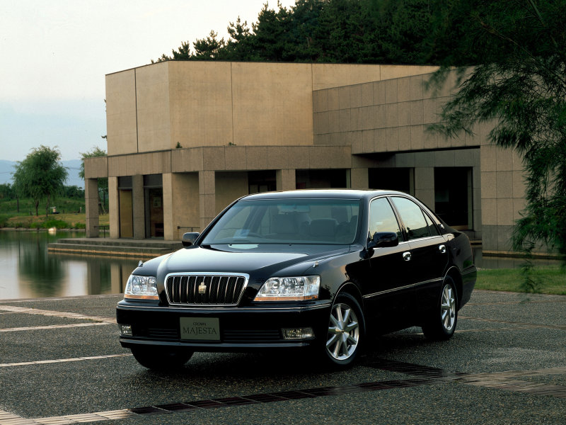 Toyota Crown Majesta