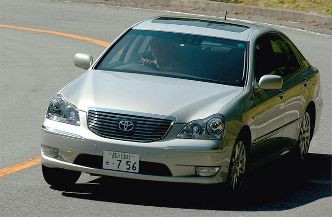 Toyota Crown Majestic
