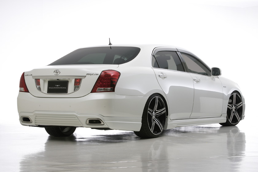Toyota Crown Majestic