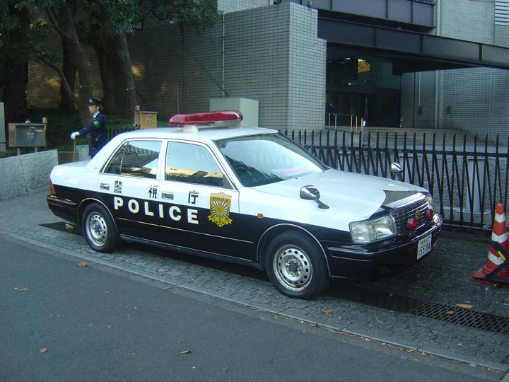 Toyota Crown Police