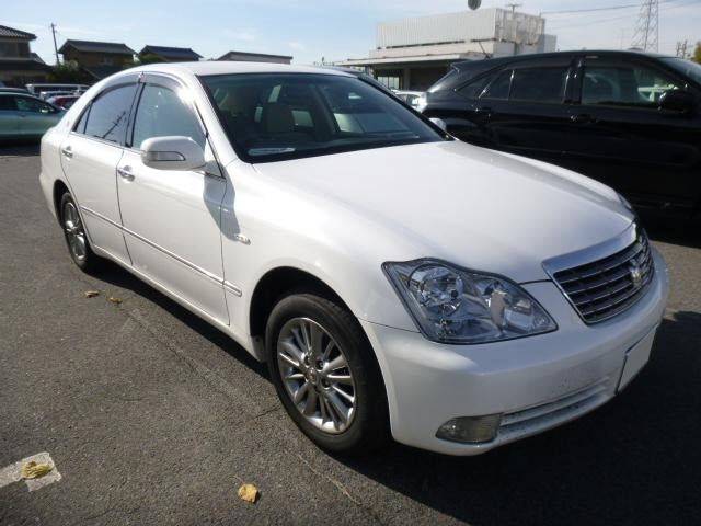 Toyota Crown Royal Extra