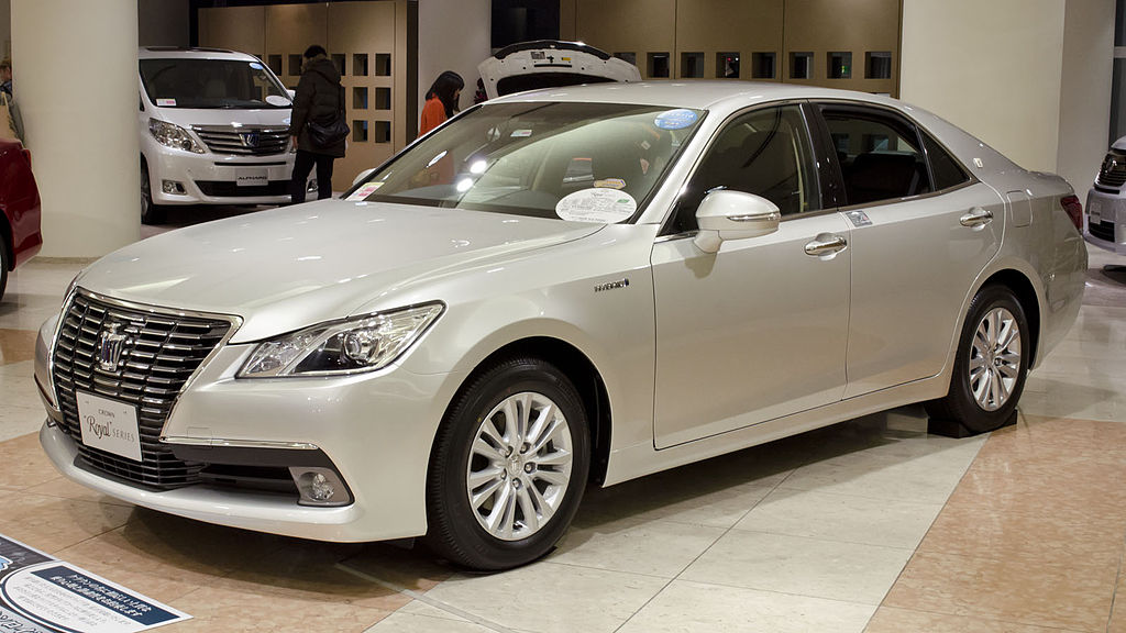 Toyota Crown Royal