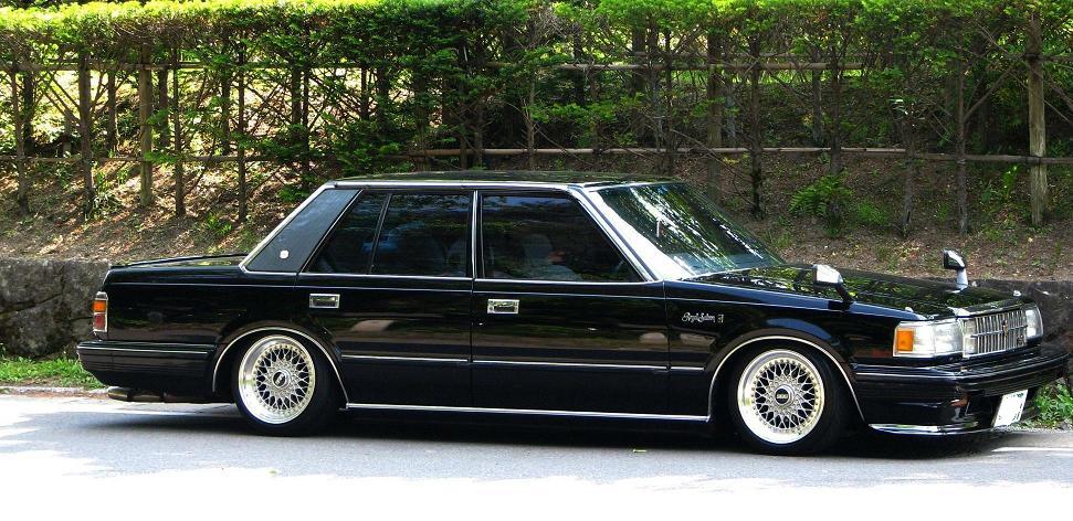 Toyota Crown S120
