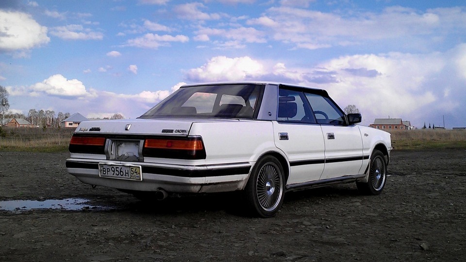 Toyota Crown S120
